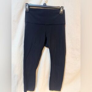 Woman’s Lululemon Workout pants